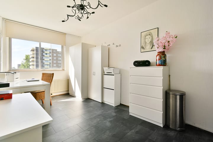 Appartement te koop: Bijvoet 34, Uithoorn
