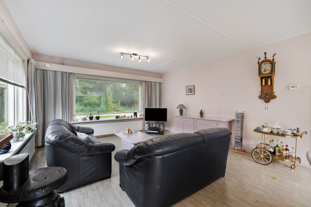 Photo 2 of Helfrichlaan 11