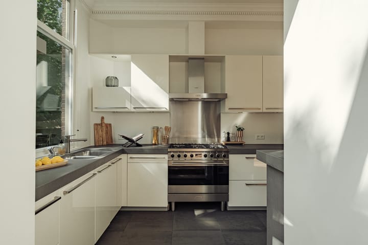 Appartement te koop: Johannes Verhulststraat 187H, Amsterdam