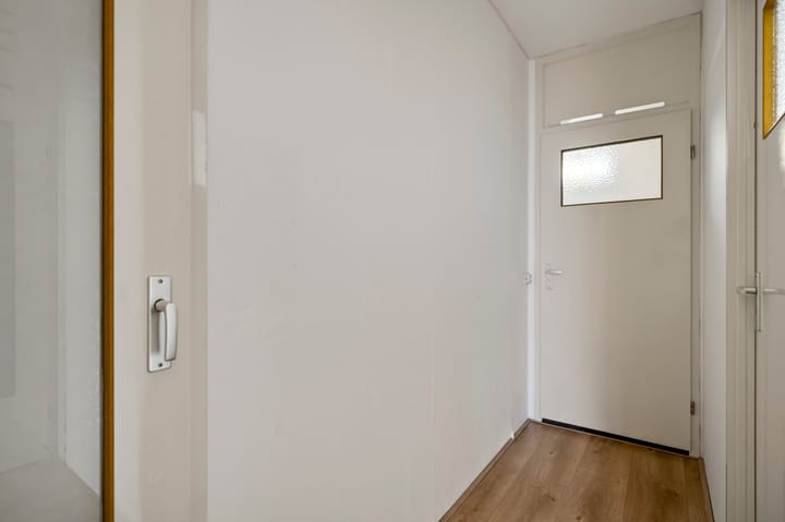 Tussenwoning te koop: Kasteel malborghstraat 3, Roermond