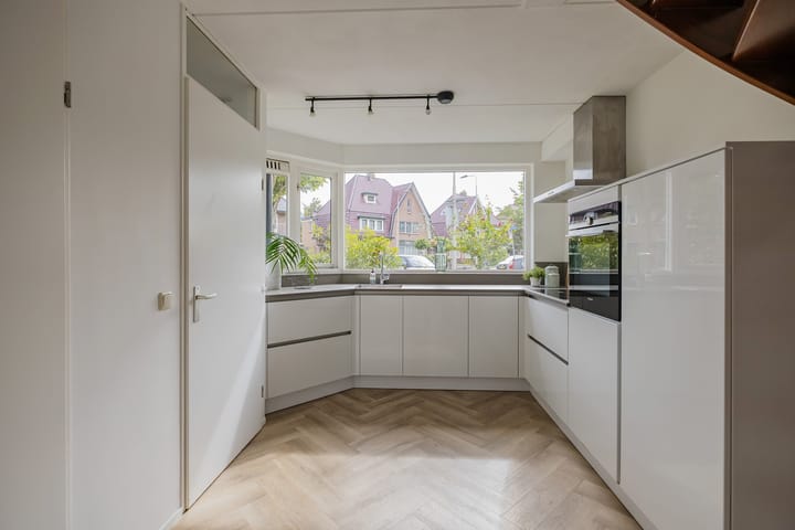Photo 4 of Lariksstraat 2-B