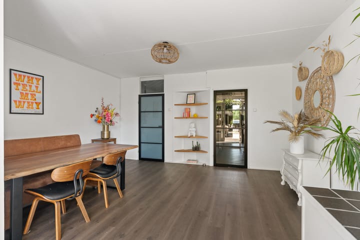 Hoekwoning te koop: Goudenregenstraat 66, Vianen (Ut)
