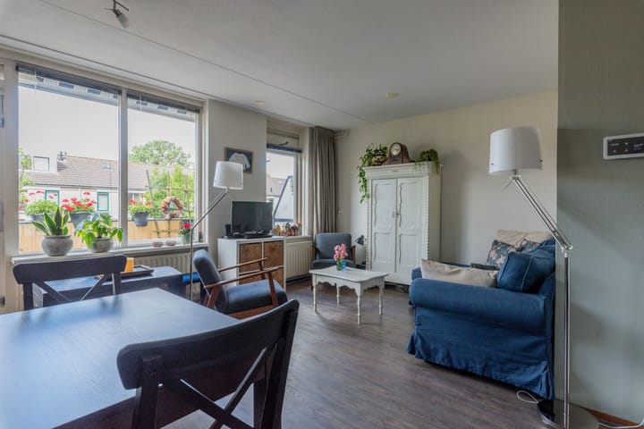 Appartement te koop: Jasmijnlaan 27, Loosdrecht