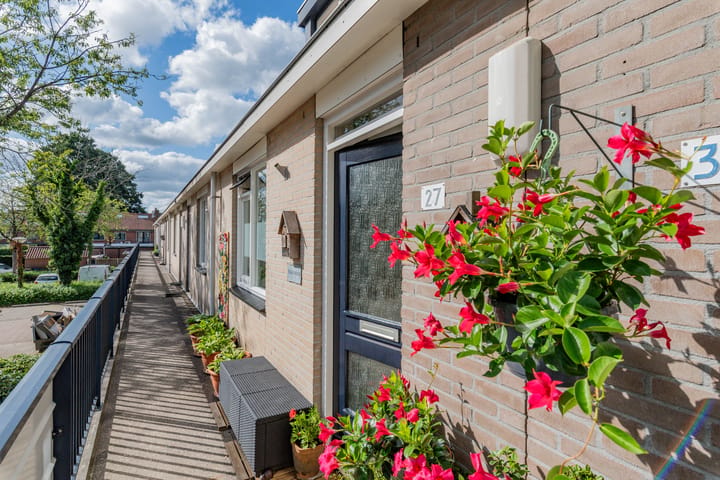 Appartement te koop: Jasmijnlaan 27, Loosdrecht