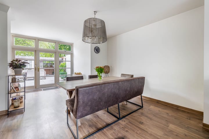 Tussenwoning te koop: Hoogaars 49, Brielle