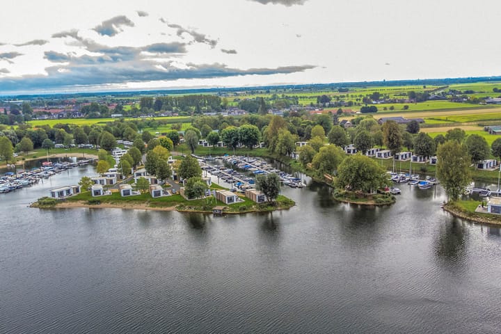 Vrijstaande woning te koop: Rijnbandijk 36-65, Maurik