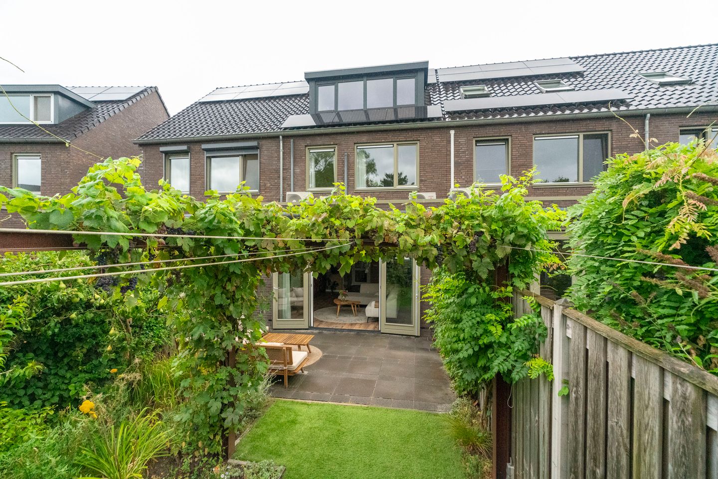 Photo 44 of Italiëstraat 90