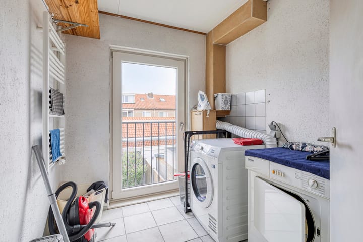 Tussenwoning te koop: Startvenseweg 65, Wijchen