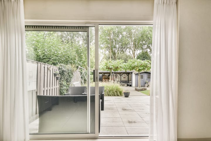 Tussenwoning te koop: Palissander 203, Dordrecht