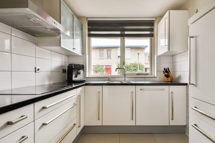 Tussenwoning te koop: Palissander 203, Dordrecht