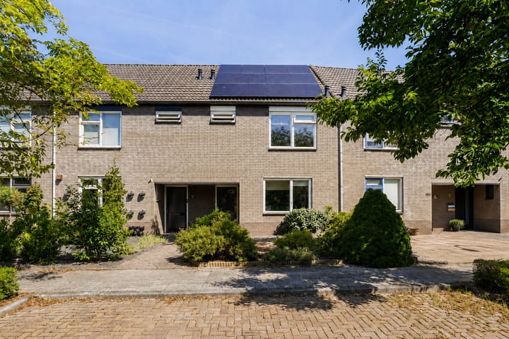 Tussenwoning te koop: A.B. van Lieshoutlaan 101, Waalwijk