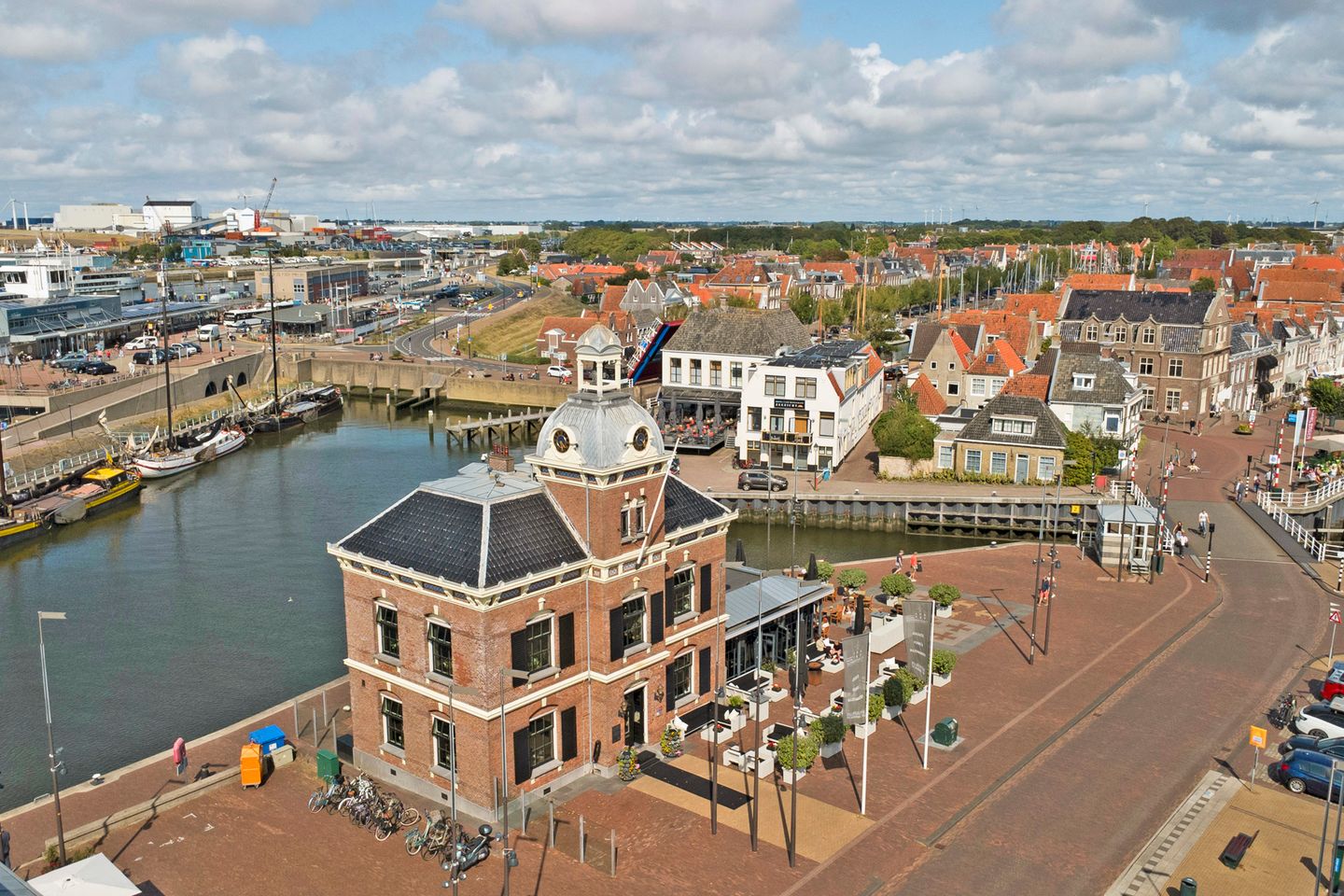 Photo 35 of Havenplein 10-A
