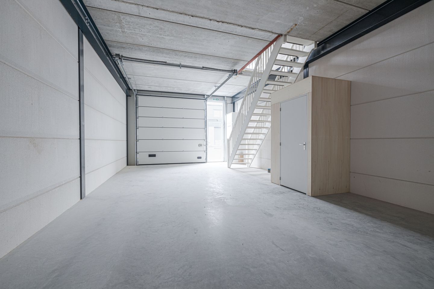 View photo 2 of Dirk Verheulweg 2-B2