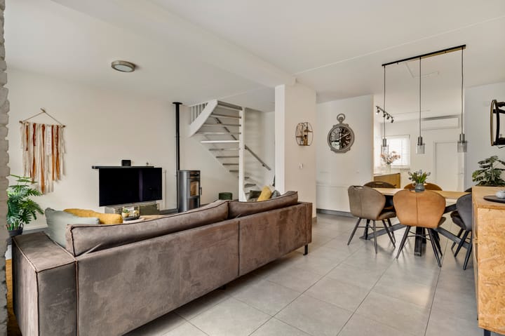 Tussenwoning te koop: Alexander-Eik 26, Kerkrade