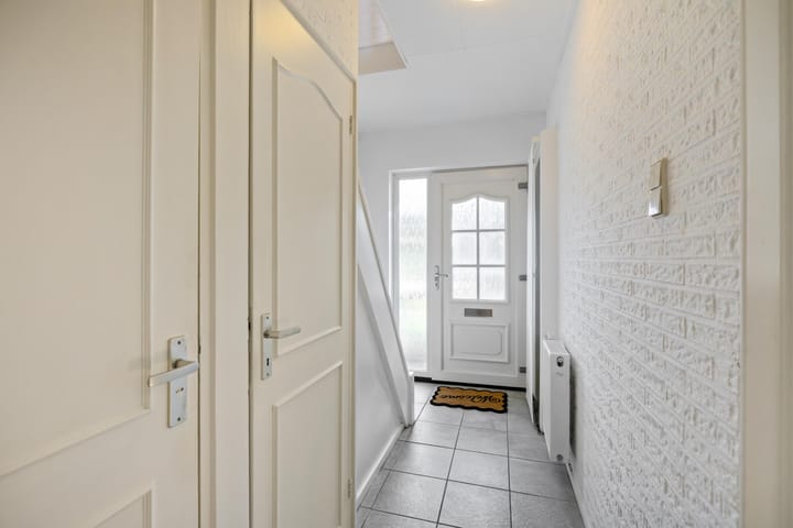 Tussenwoning te koop: Dr. Th. Tjabbesstraat 36, Veendam