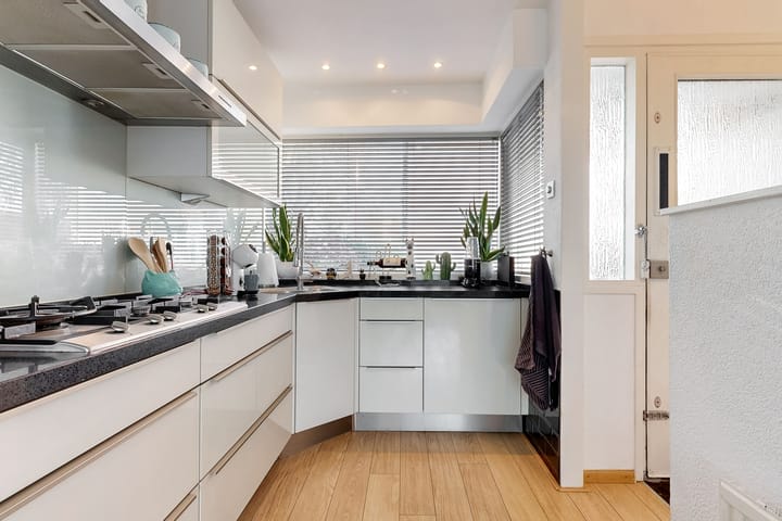 Tussenwoning te koop: Sluyterslaan 343, Nieuwegein