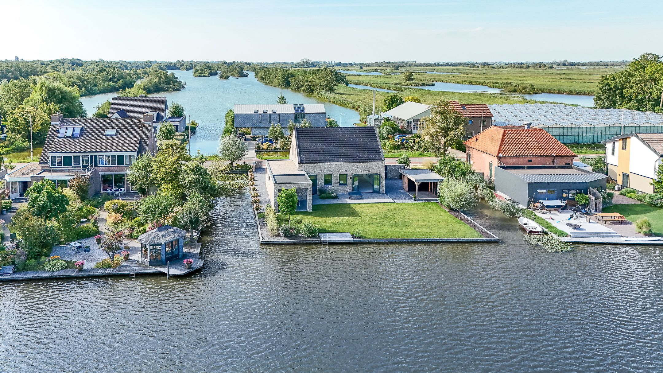 Voorweg 99 
