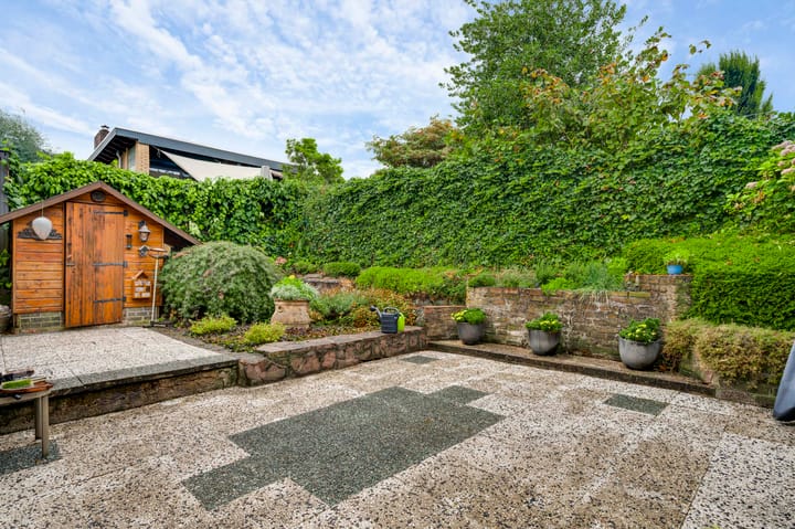 Tussenwoning te koop: Pieter de Hooghstraat 21, Kerkrade