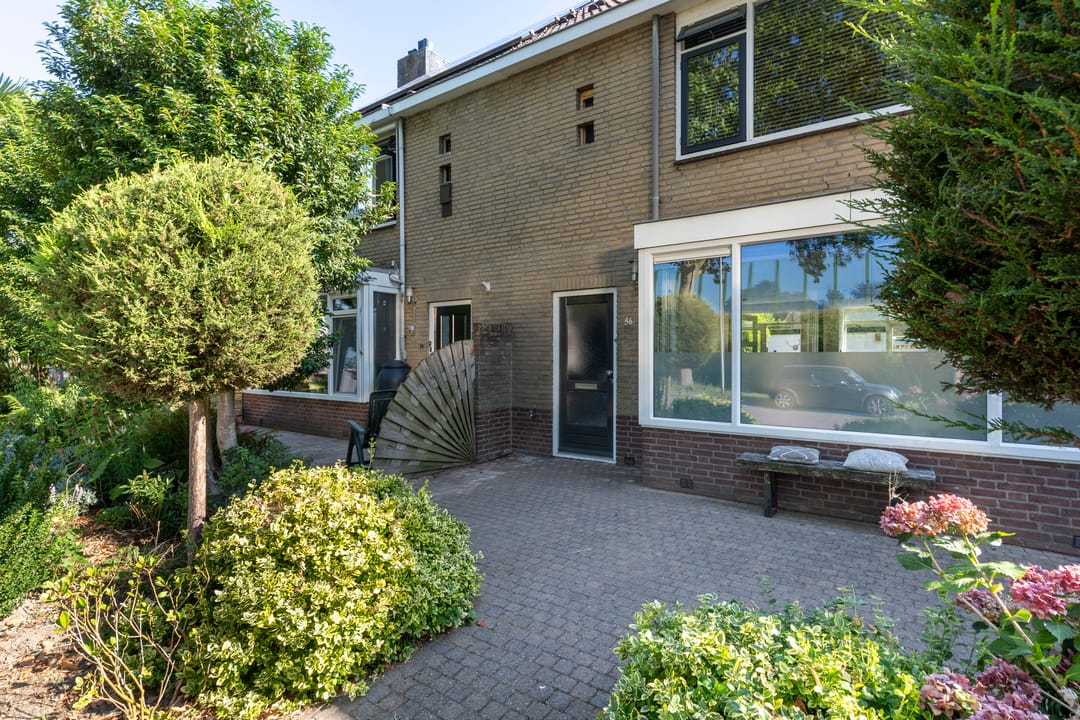 Photo 2 of Wilhelminastraat 56