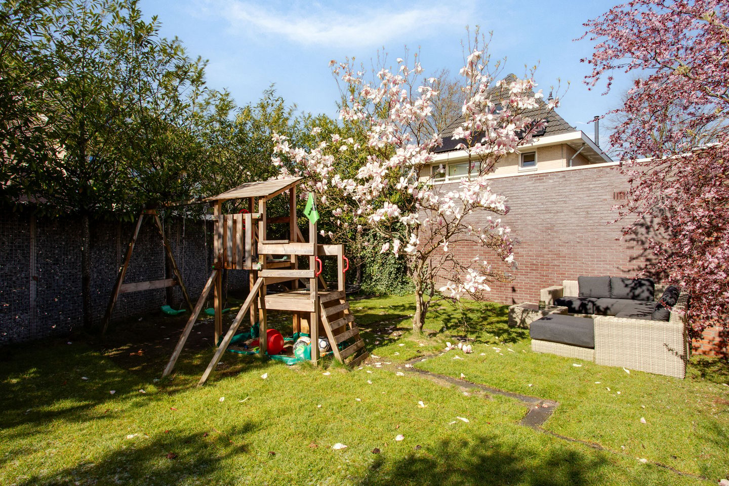 Foto 40 van Floresstraat 3