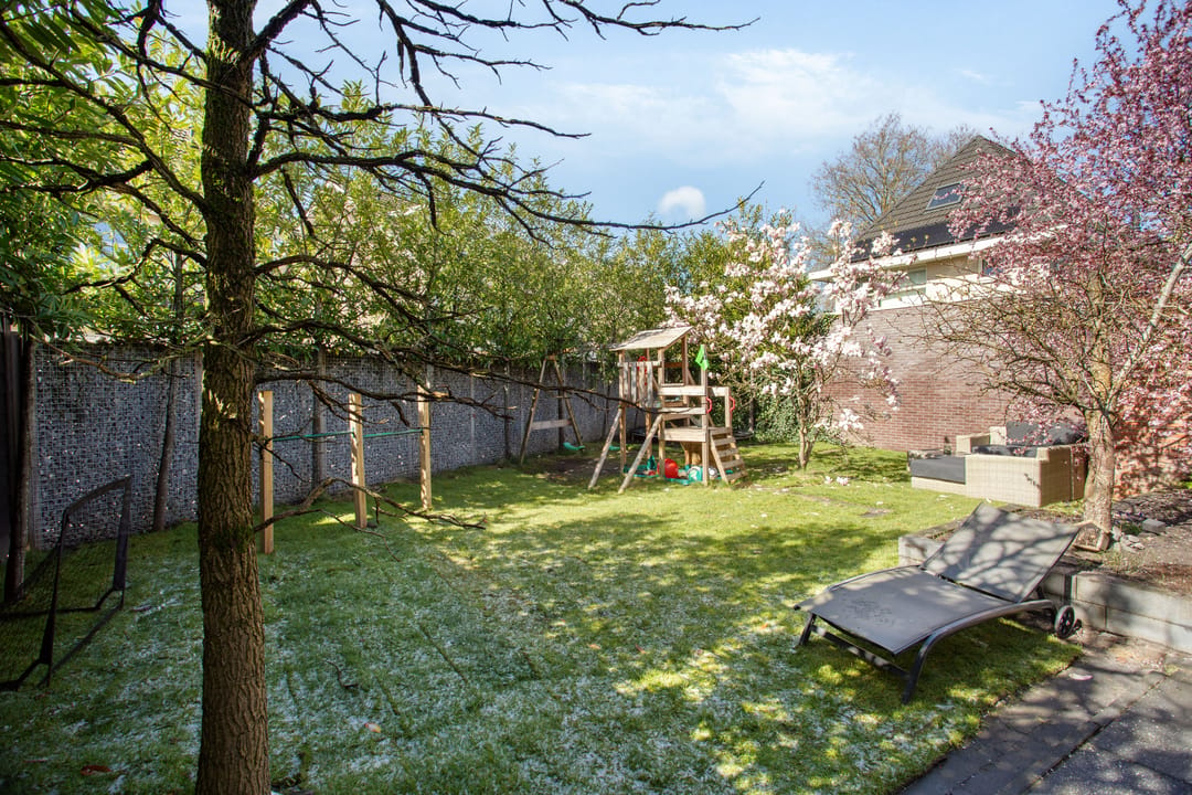 Foto 41 van Floresstraat 3