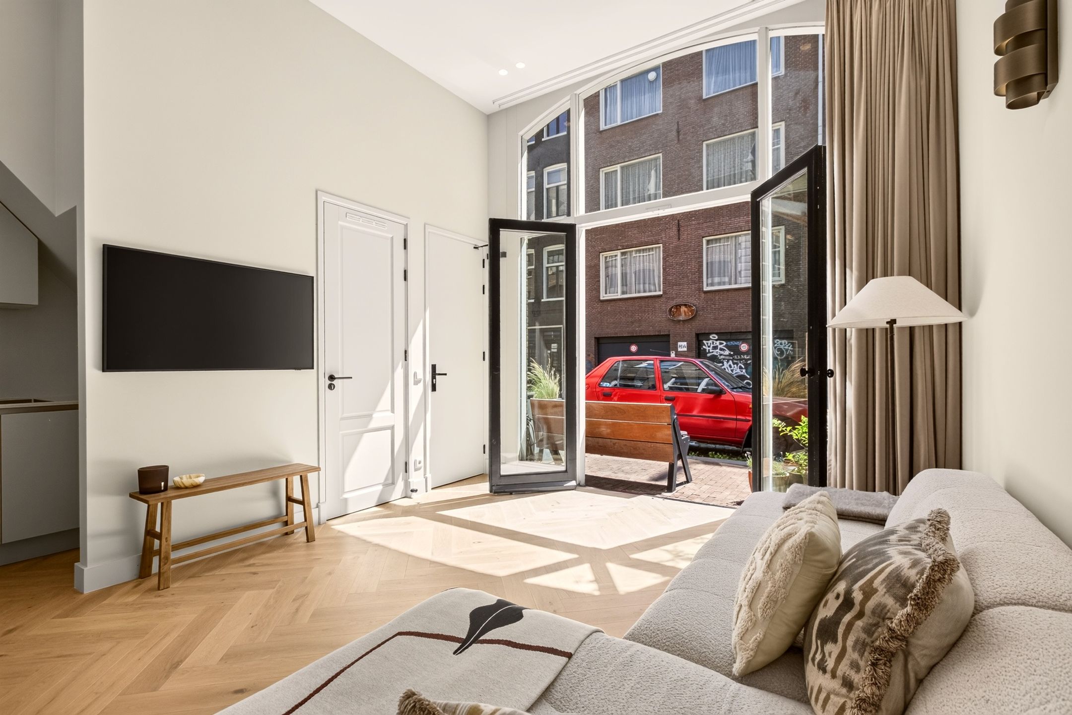 Photo 6 of Fokke Simonszstraat 73-A