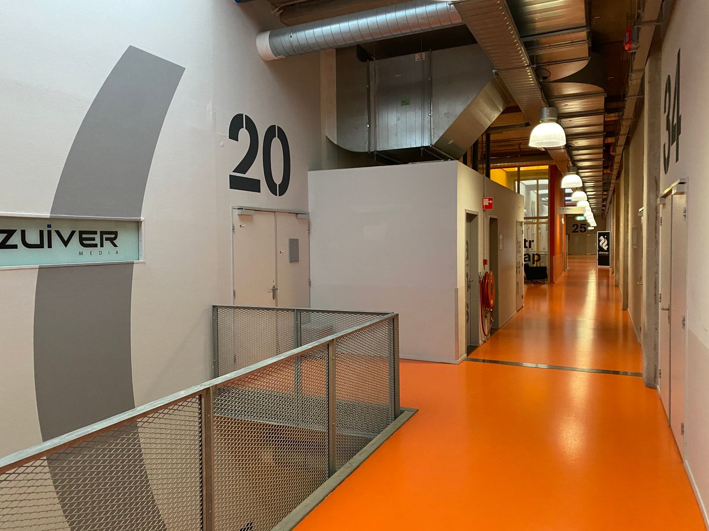 Bekijk foto 5 van Lulofsstraat 55