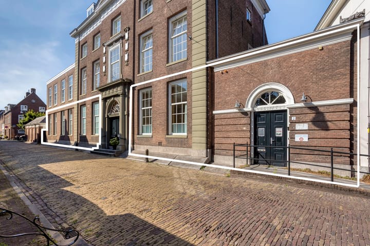 Kerkstraat 2