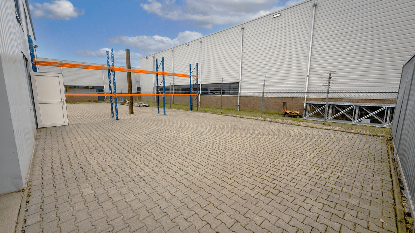 View photo 5 of Binnenhavenstraat 41-A