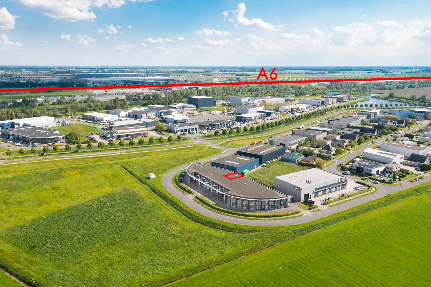 View photo 2 of Apolloweg 2-P