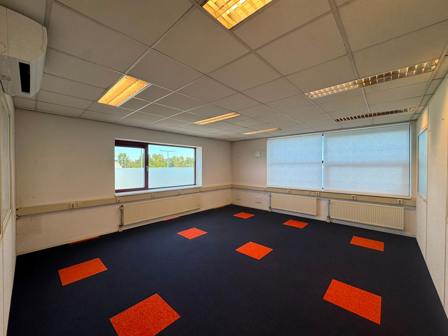 Bekijk foto 1 van Titaniumstraat 41