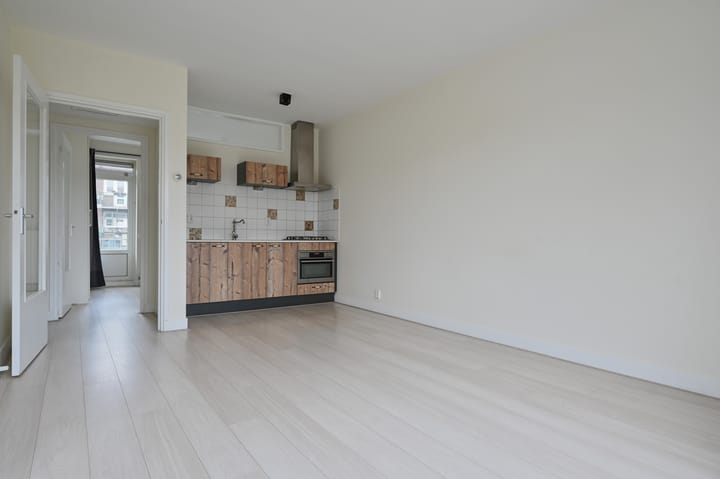 Foto 4 van Makassarstraat 38-2