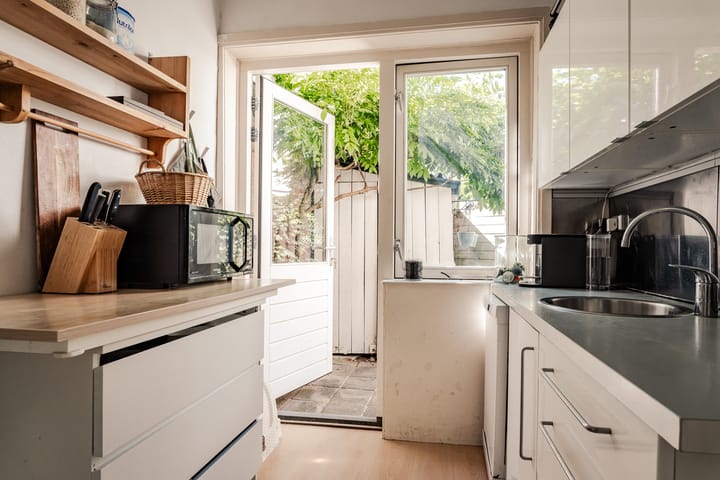 Tussenwoning te koop: Archipelstraat 16, Haarlem