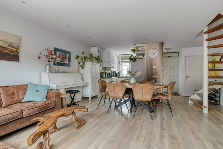 Hoekwoning te huur: Smitshoek 8, Bergschenhoek