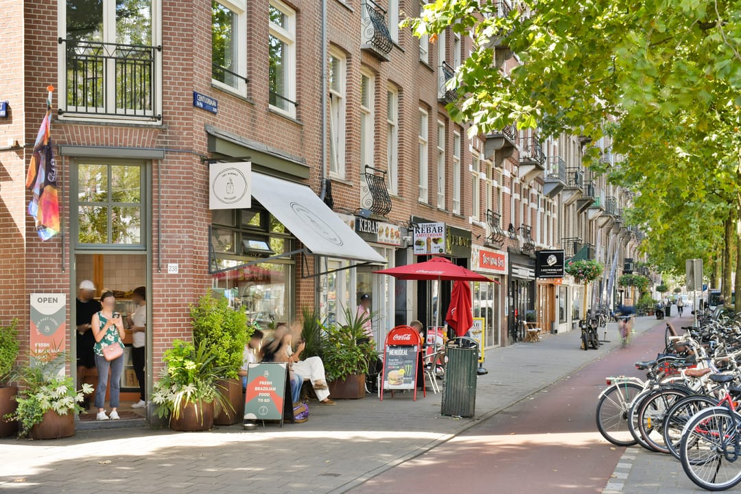 Photo 32 of Van Ostadestraat 24-H