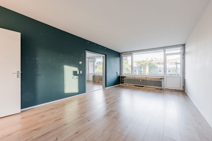 Appartement te koop: Ouddiemerlaan 231, Diemen