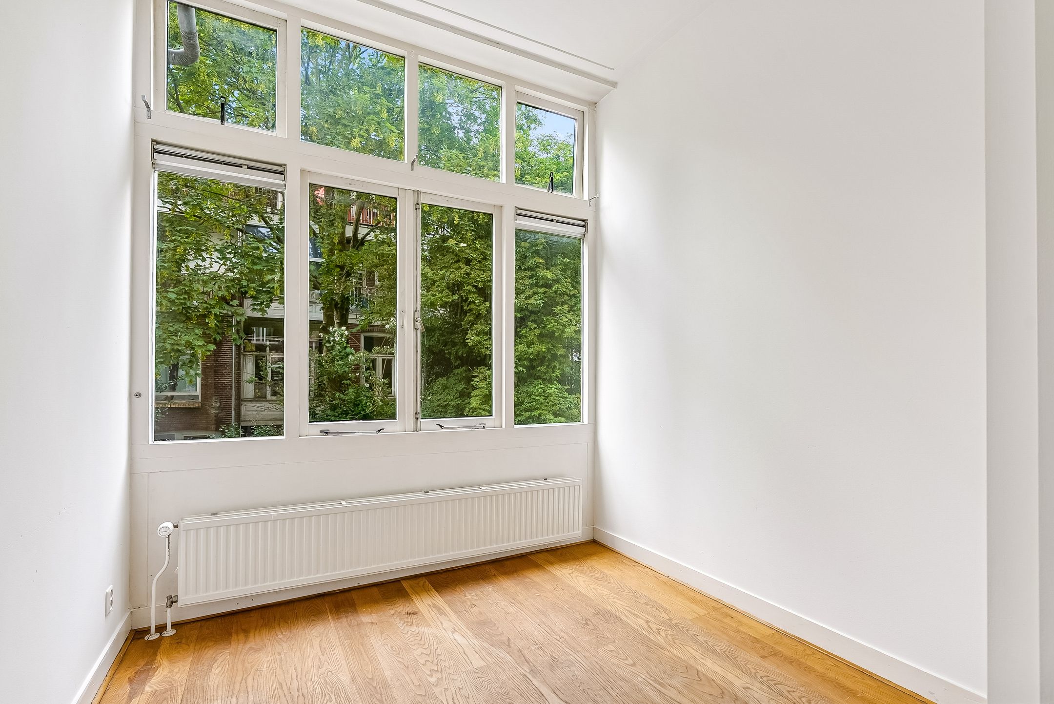 Photo 21 of Justus van Effenstraat 23