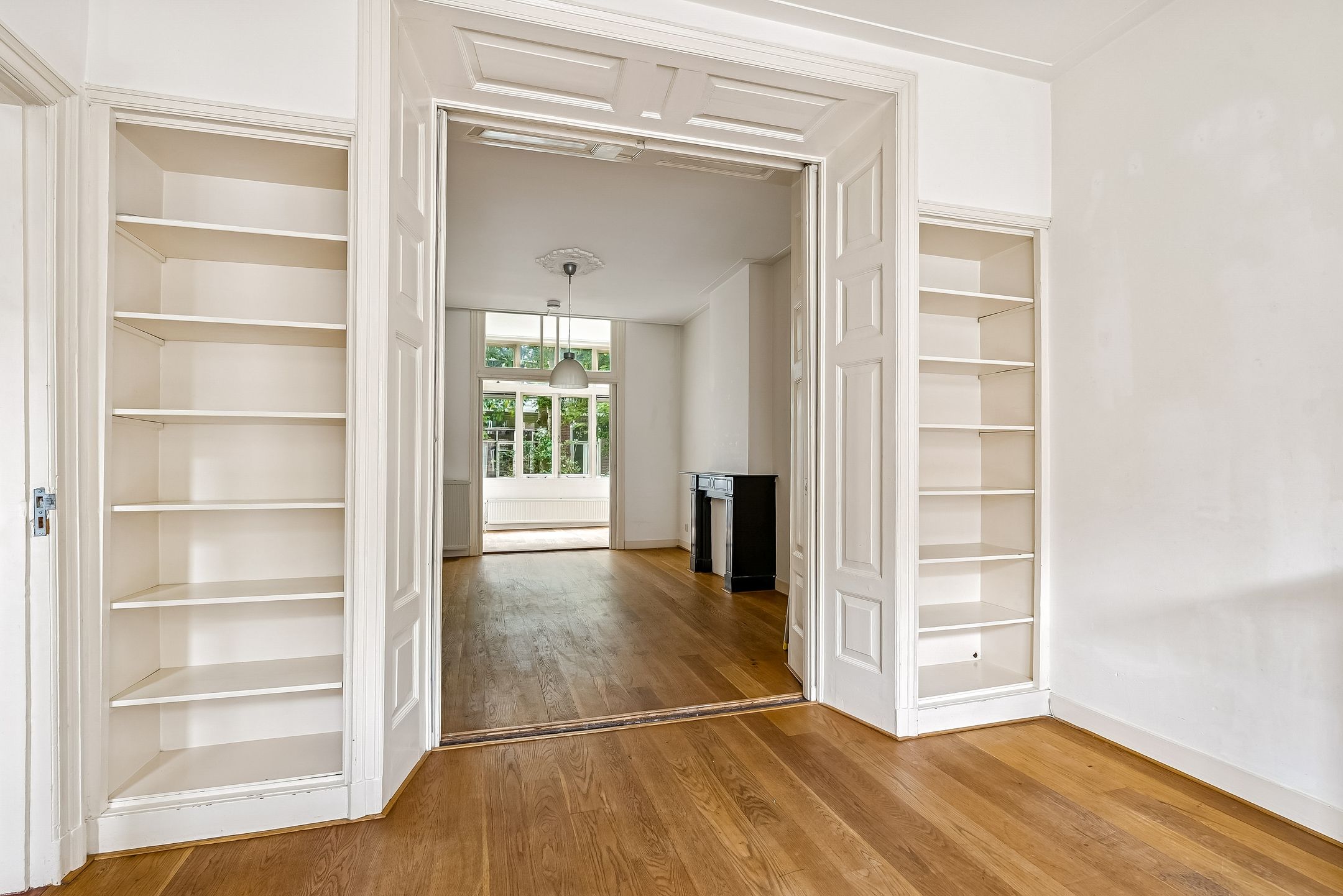 Photo 15 of Justus van Effenstraat 23
