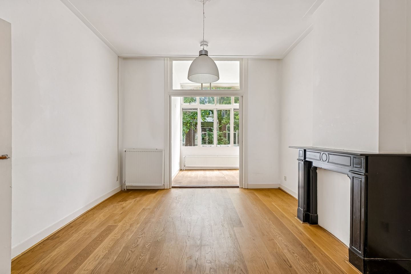 Photo 19 of Justus van Effenstraat 23