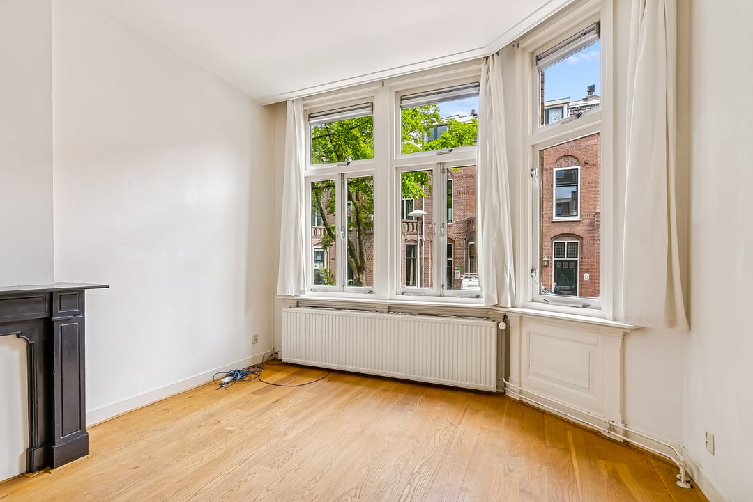 Photo 11 of Justus van Effenstraat 23