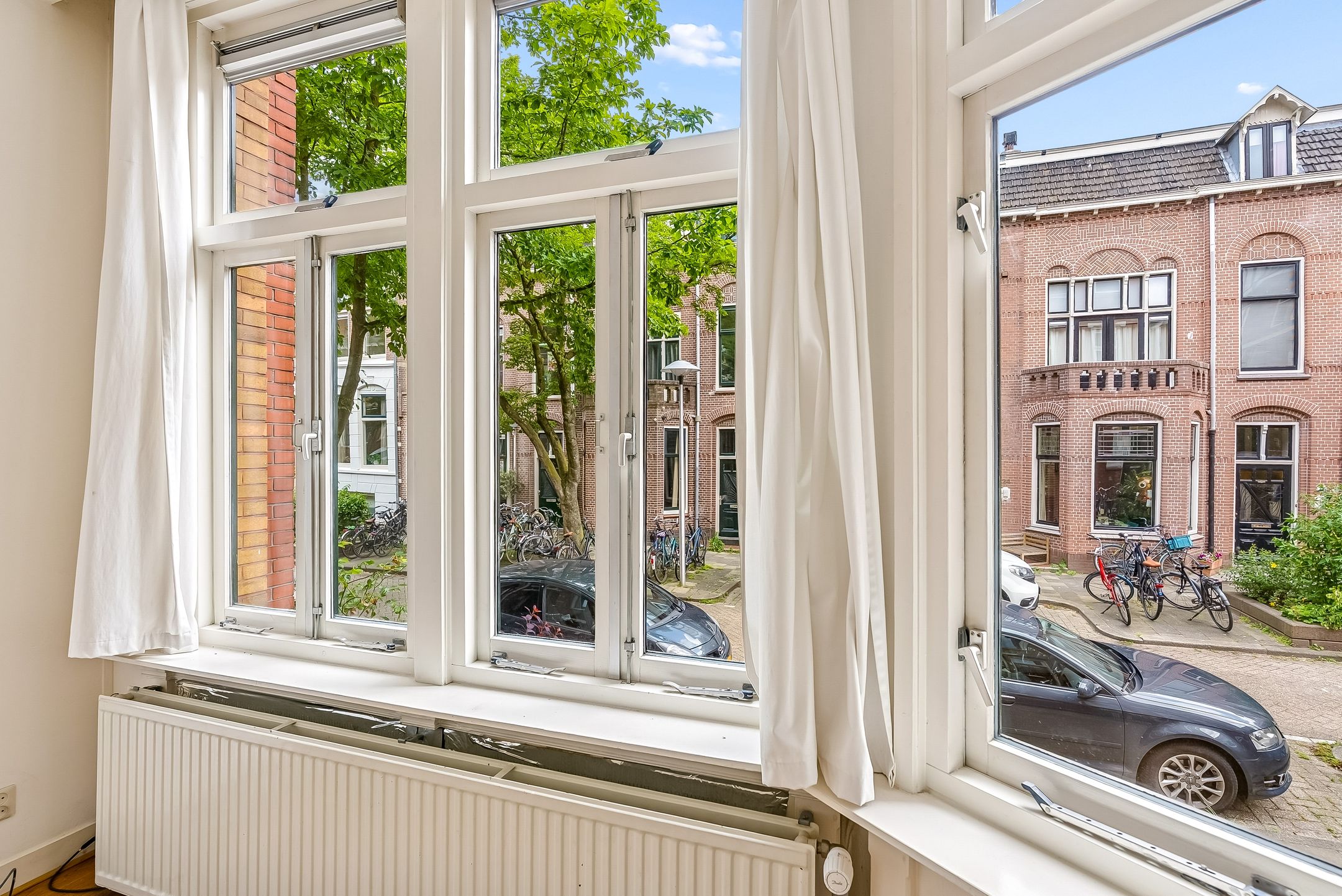 Photo 9 of Justus van Effenstraat 23