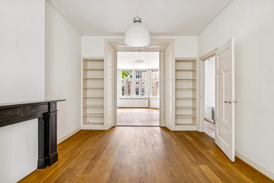 Photo 16 of Justus van Effenstraat 23