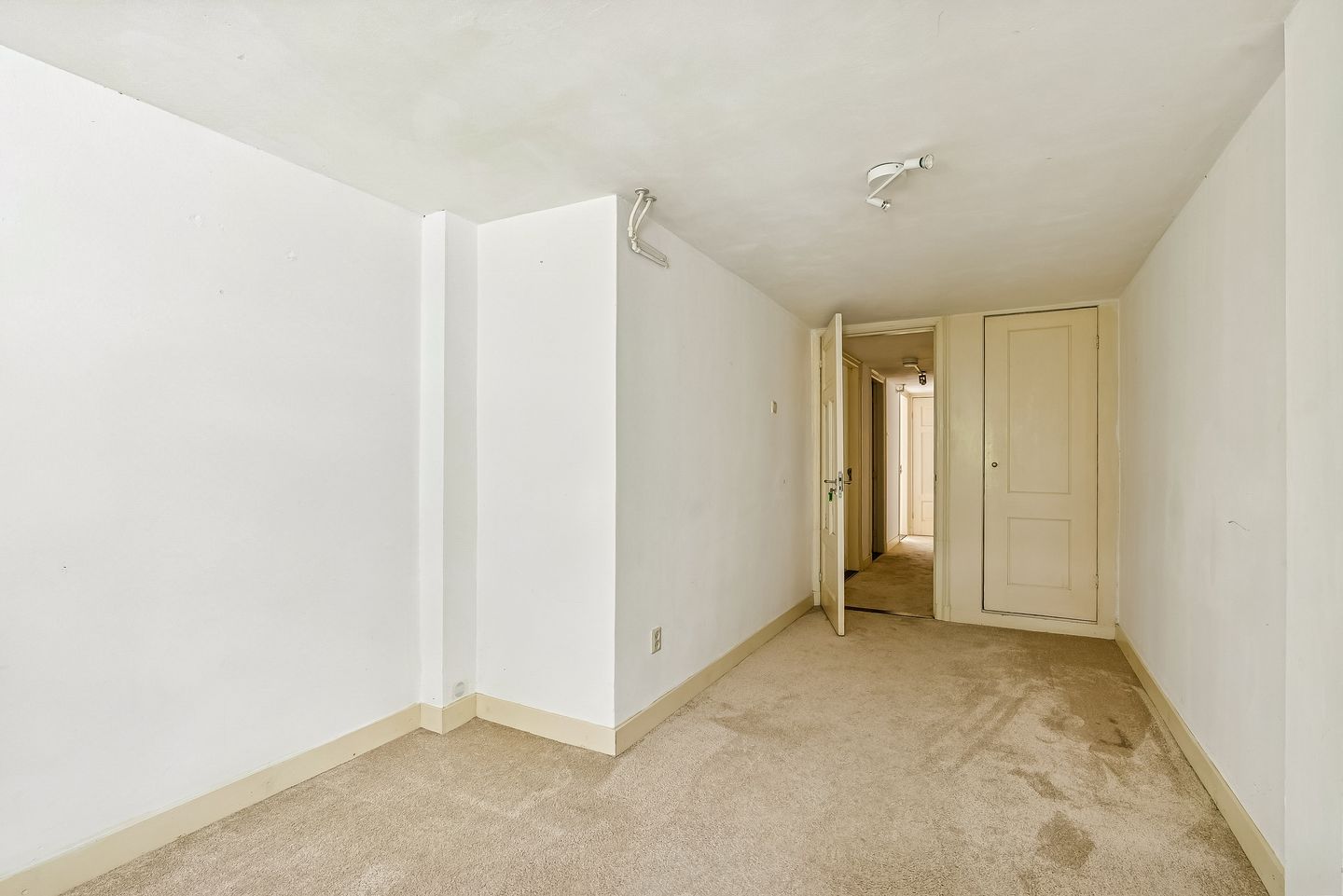 Photo 35 of Justus van Effenstraat 23