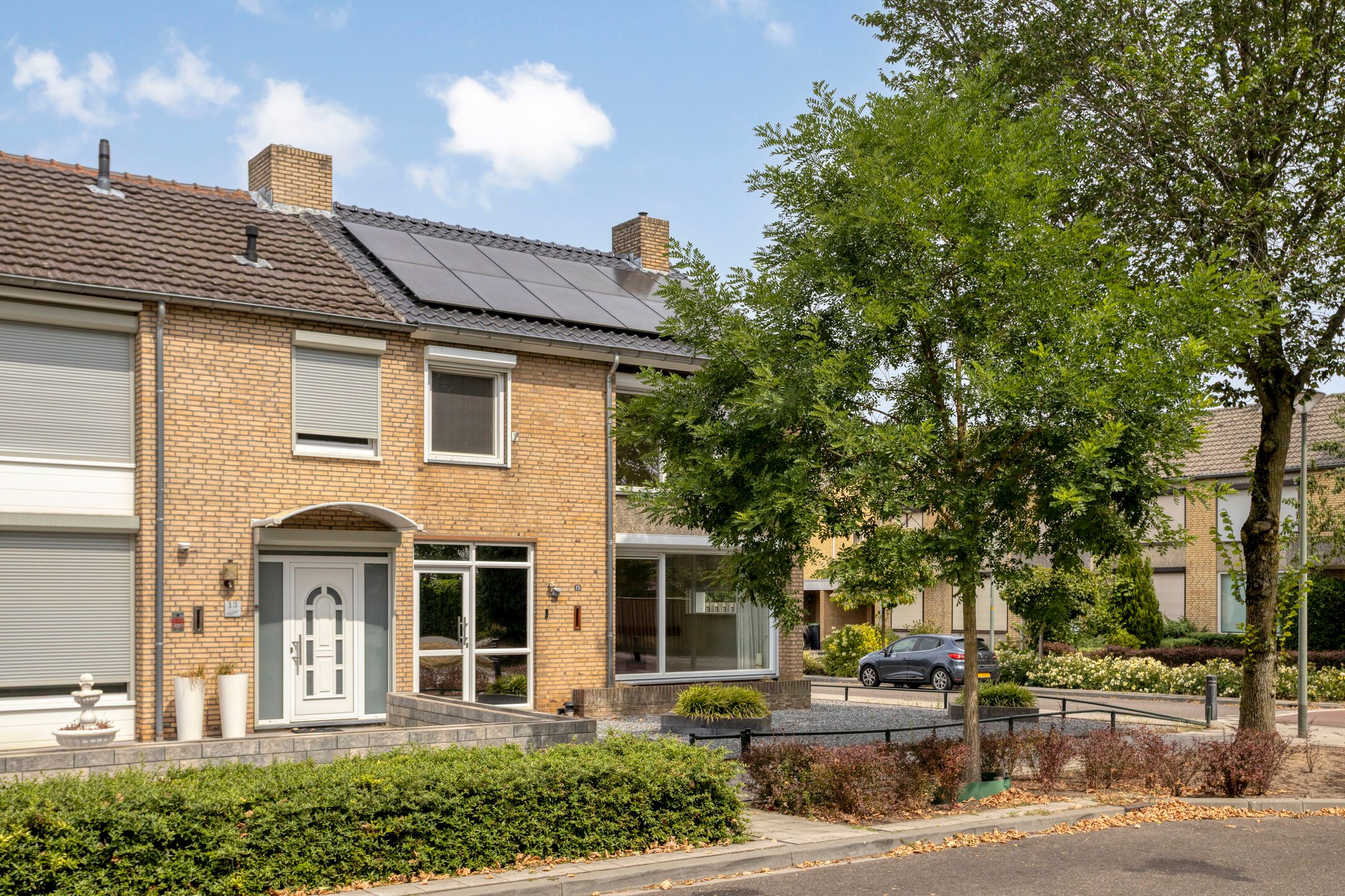 Foto 42 van Kasteel Hillenraedtstraat 15
