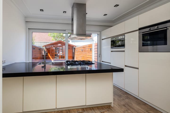 Hoekwoning te koop: Jan van der Heijdenstraat 29, Gouda