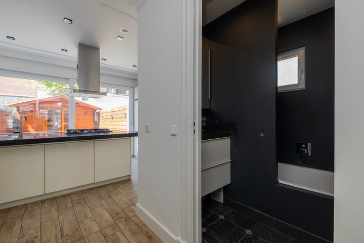 Hoekwoning te koop: Jan van der Heijdenstraat 29, Gouda