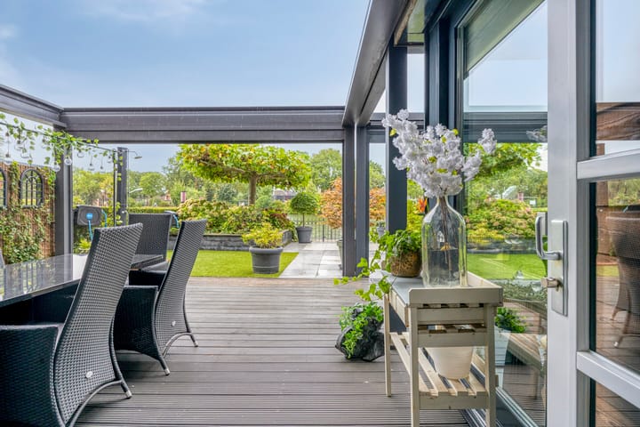 Hoekwoning te koop: Lorentzbaan 6, Nieuwegein