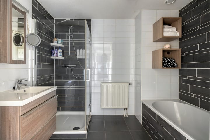 Hoekwoning te koop: Lorentzbaan 6, Nieuwegein