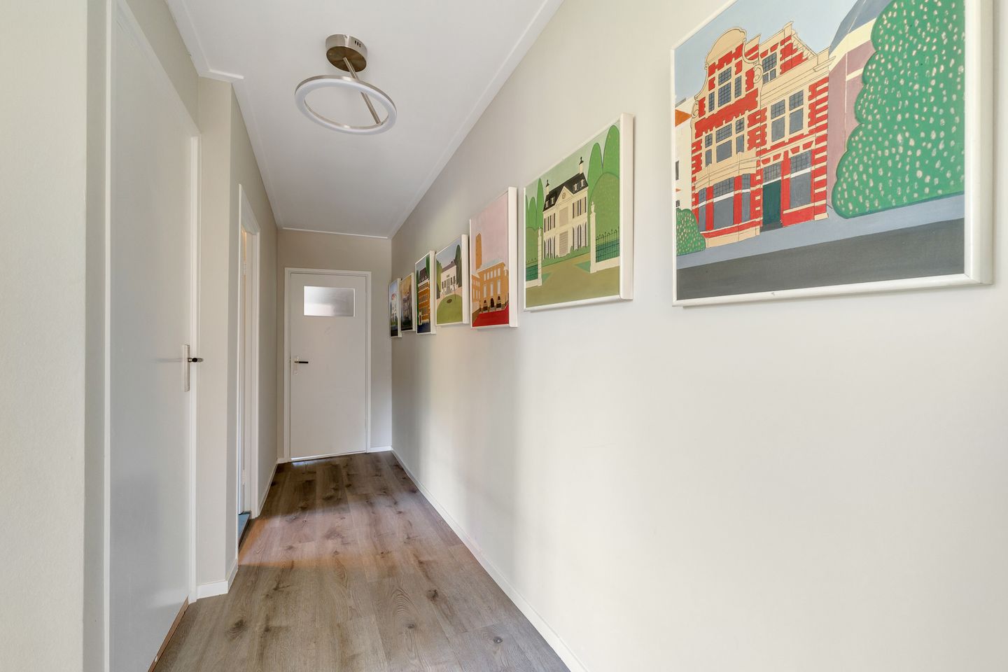 Photo 20 of Bornsestraat 376