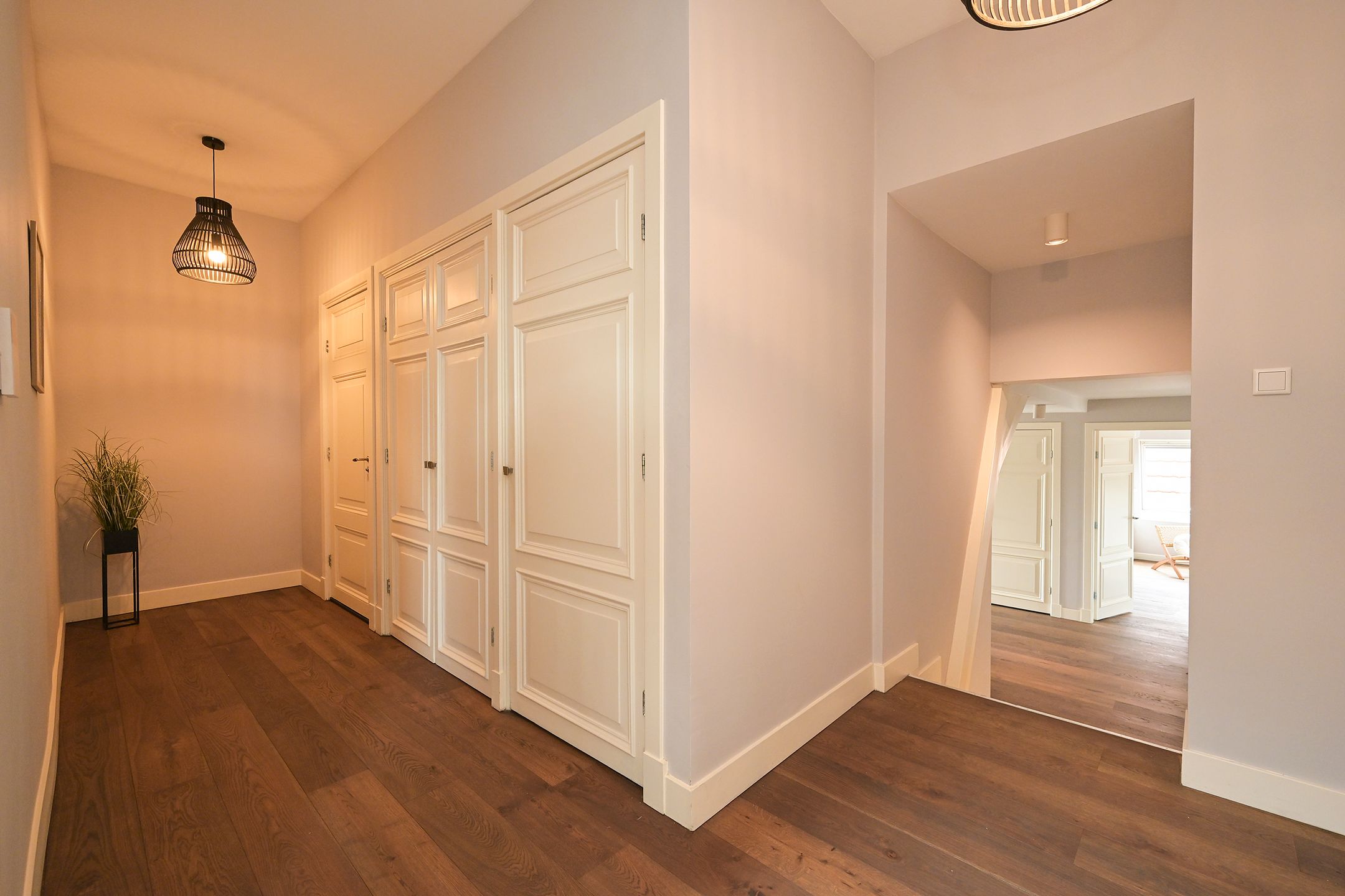 Photo 36 of Laan Copes van Cattenburch 62-C